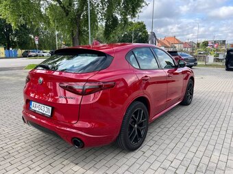 Alfa Romeo Stelvio Veloce Q4 2021 - 4