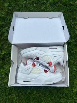 Jordan 4 - 4