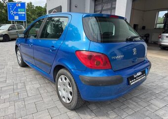 Peugeot 307 2.0 HDi nafta manuál 66 kw - 4