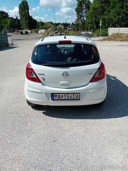 Opel Corsa 1.3D - 4