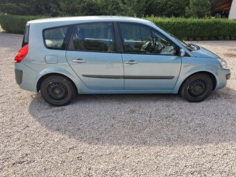 Predám Renault Megane Scenic - 4