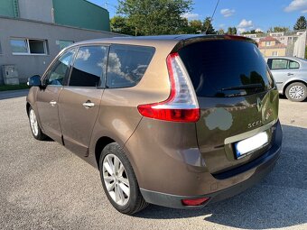 Renault Grand Scénic 1.6 dCi Privilege 7miest 2012 - camping - 4