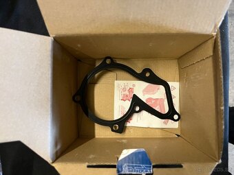 Ford, Volvo Mazda. Nová sada rozvodov Bosch s vodnou pumpou - 4