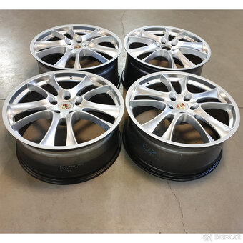 Hliníkové disky 5x130 R22 10J ET60 - 4