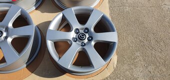 Hyundai 5x114,3 R18 tucson santafe i30 i40 - 4