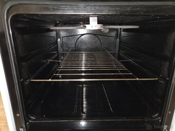 Elektrický liatinový sporák Mora - 4