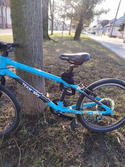 Ľahký detský bicykel, FROG Sky Team 55 20 - 4