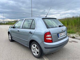 Fabia 1,2 htp 2003 klíma - 4