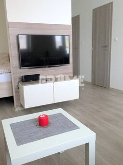 U NˇAS ,MODERNÝ 1,5i byt, NOVOSTAVBA, BALKÓN, Lužná ulca - 4