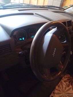 Jeep Compass - 4