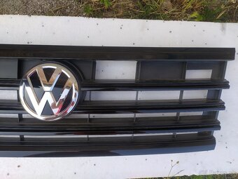 VW Touareg III Touareg 3 RLine maska chladiča cierna 760 - 4