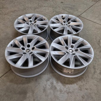 Škoda hliníkové disky 5x112 R17 7J ET40 - 4