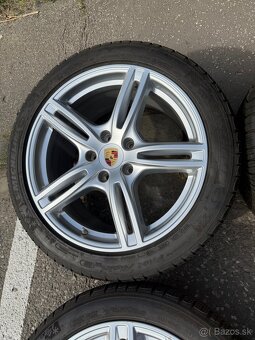 Original Porsche Panamera 4, zimna sada 20” - 4