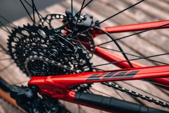 KTM Scarp ELITE Carbon 29” Sram AXS 1x12 Eagle - 4