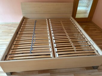 Manzelská posteľ s roštami - 4