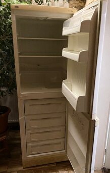 Chladnička s mrszničkou - 4