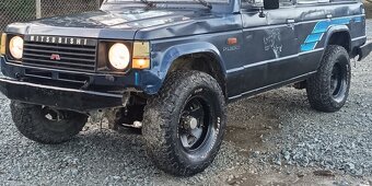 31x10,5 R15 disky 6x139,7 R15 et-25 - 4