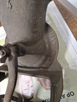 Mlyncek železný - 4