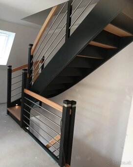 Samonosné drevené schody - 4