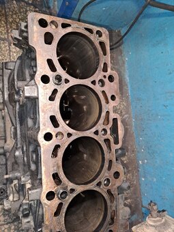 Motor 1.6 TDi 77kw CAY - 4