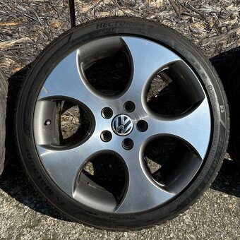 Originál VW GTI disky R18 + letné pneu - 4
