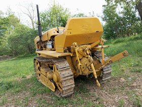 Pasovy traktor bolgar - 4