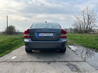 Volvo S40 - 4