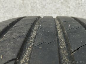 Pneu 255/50 R19 - 4
