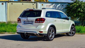 Fiat Freemont 2.0 JTD 16V MultiJet Urban Cross - 4