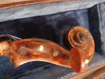 Predám staré husle s,komplet vybavou - 4