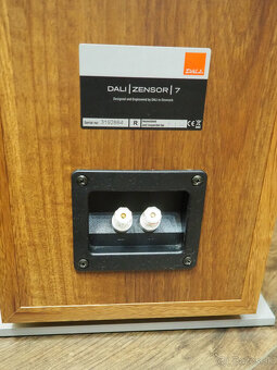 Stĺpové reprosústavy DALI Zensor 7 - 4