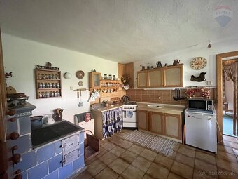 Znížená cena  Malebná chalupa v obci Dlžín - 4