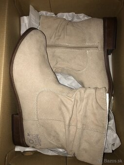 ČLENKOVÉ ČIŽMY s.OLIVER veľ.38 - 4