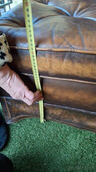 Luxusná kožená taburetka - 4