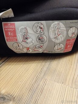 Detská autosedačka Fisher-Price - 4