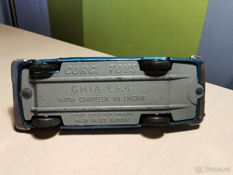 Corgi toys Ghia Chrysler - 4