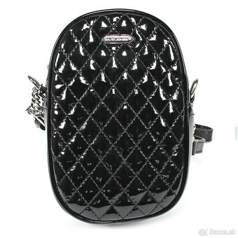 Lakovaná crossbody kabelka - 4