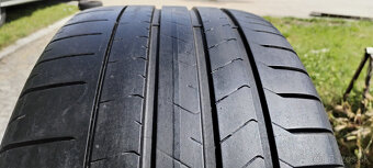 Letné pneu 265/40 R22 + 295/35 ZR22 --- PIRELLI - 4