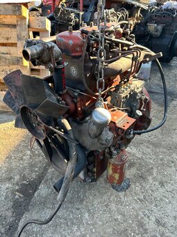 Predám motor 5201 Zetor major 5211 5245 3 valec - 4