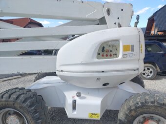 Manitou klbová plošina - 4
