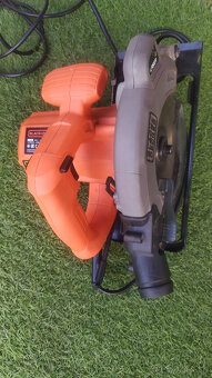 Predám ručnú pílu BLACK-DECKER - 4