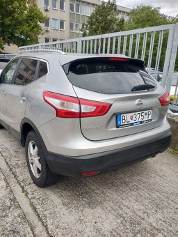 Nissan QASHQAI - 4