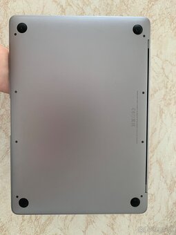 Apple MacBook 12” - 4