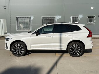 Volvo XC60 B5 R-Design - 4