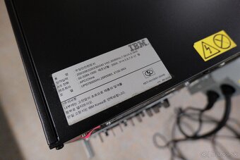 IBM / APC 7500XHV UPS - 4