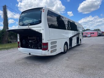 Man lion Coach EEV - 4