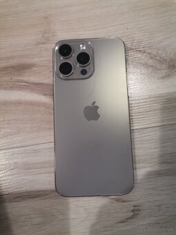 Iphone 15 pro Max - 4