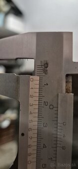 Predám zimnú pneumatiku Goodyear 245/40 r18 - 4