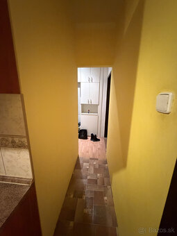 Na prenájom 2-izbový byt v Humennom. - 4