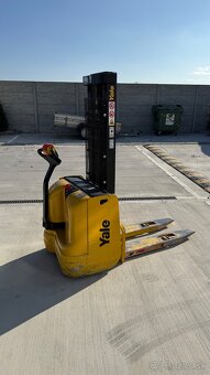 vysokozdvižný paletový vozík YALE MS10E-2860 - 4
